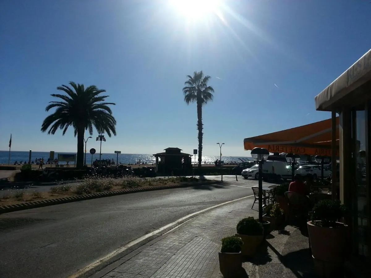 Tres Palmeras Apartment Lloret de Mar